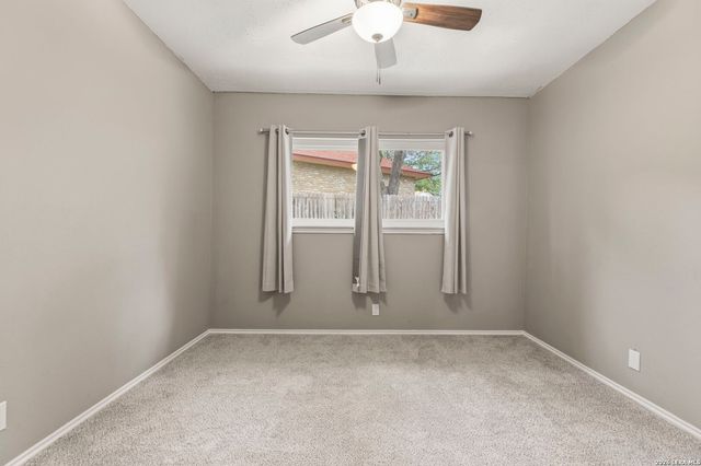 5010 Hawk Nest, San Antonio, TX 78250