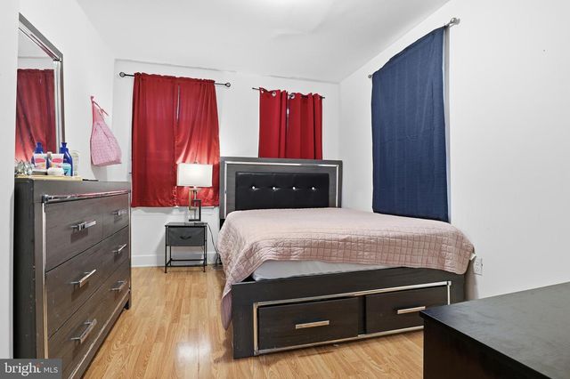 521 SMITH ST, York, PA 17404