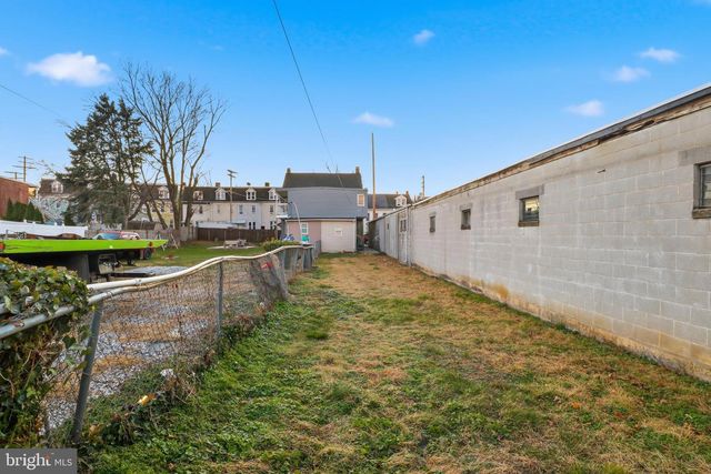 521 SMITH ST, York, PA 17404