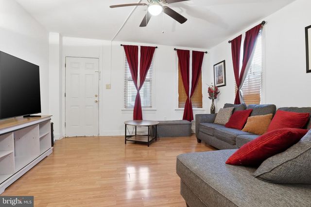 521 SMITH ST, York, PA 17404