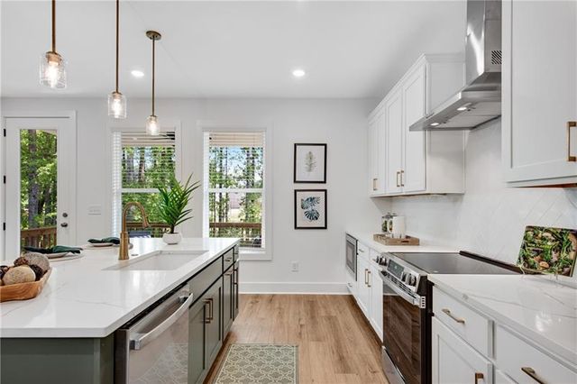 2743 Hallwood Lane, Suwanee, GA 30024