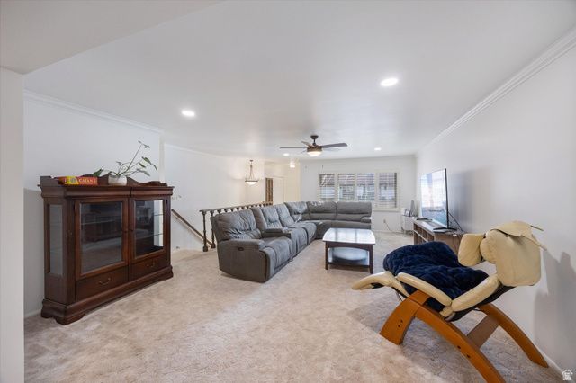 285 N THREE FOUNTAINS DR, Provo, UT 84604