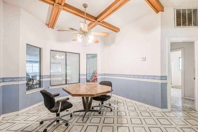 668 E Teal Circle, Fresno, CA 93730