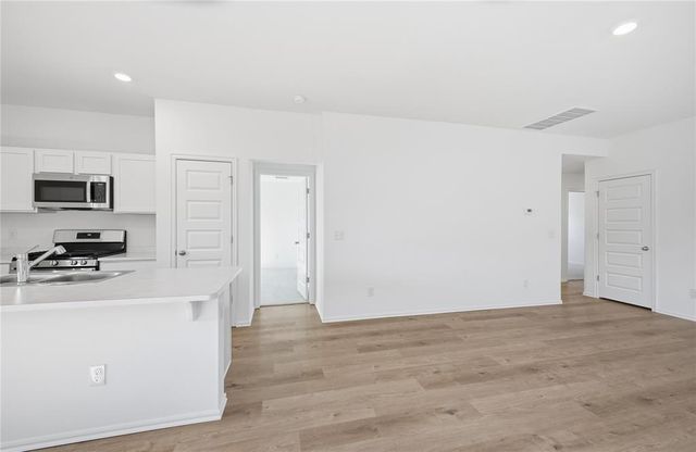 12012 SW 36th Street, Mustang, OK 73064