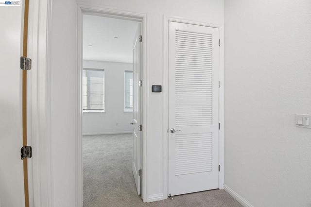 2811 Cathwood Ln, Alameda, CA 94501