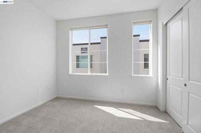 2811 Cathwood Ln, Alameda, CA 94501