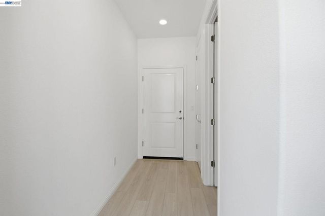 2811 Cathwood Ln, Alameda, CA 94501