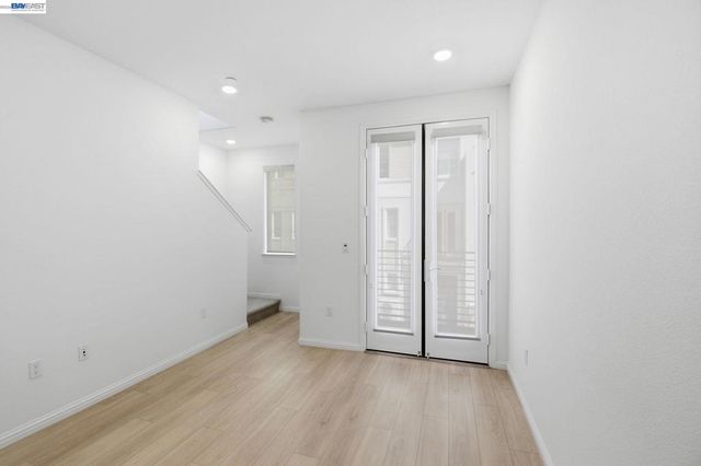 2811 Cathwood Ln, Alameda, CA 94501