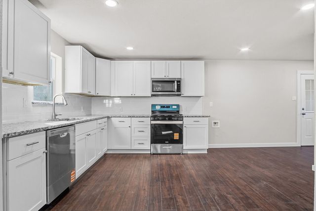 1318 W Water Street, Weatherford, TX 76086