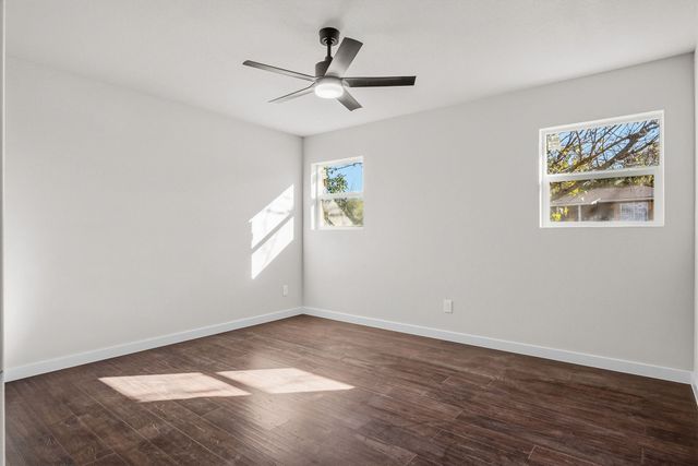 1318 W Water Street, Weatherford, TX 76086