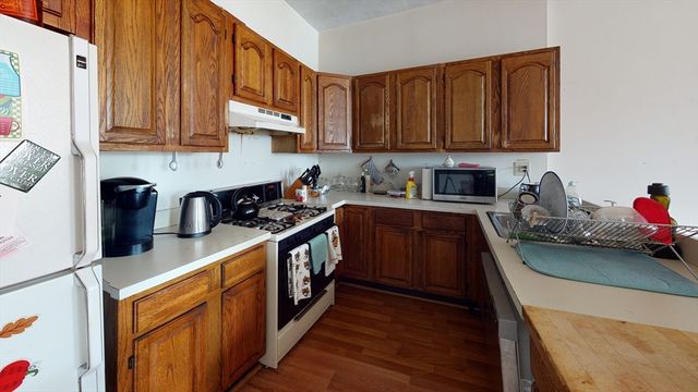 18 South Huntington Ave 3, Boston, MA 02130