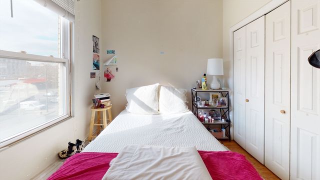 18 South Huntington Ave 3, Boston, MA 02130