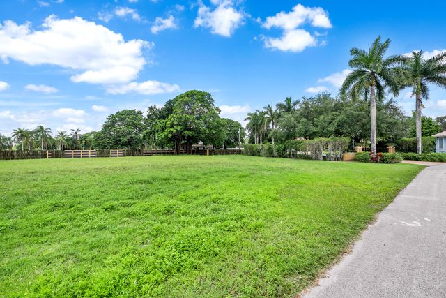 11200 NW 14th Street, Plantation, FL 33323