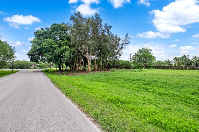 11200 NW 14th Street, Plantation, FL 33323