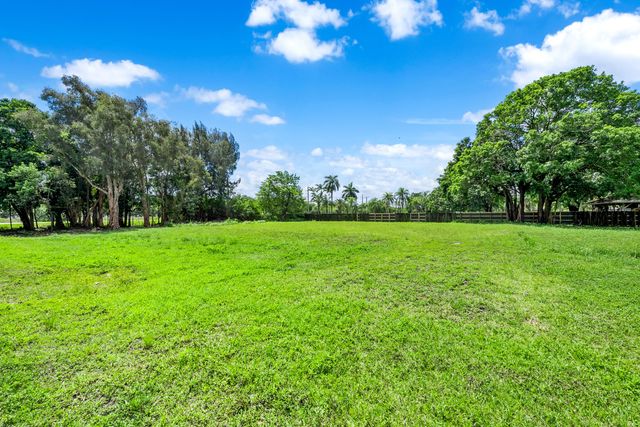 11200 NW 14th Street, Plantation, FL 33323