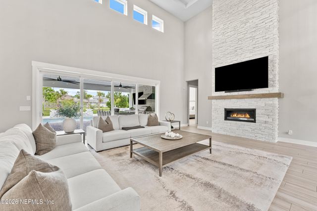 245 RANCH LAND Circle, St. Johns, FL 32259