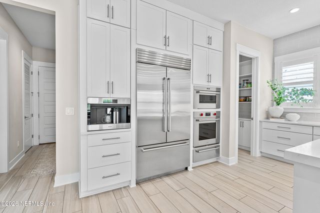 245 RANCH LAND Circle, St. Johns, FL 32259