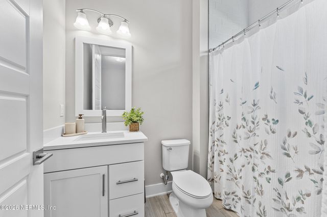 245 RANCH LAND Circle, St. Johns, FL 32259