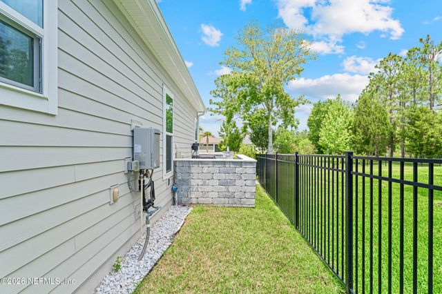 245 RANCH LAND Circle, St. Johns, FL 32259
