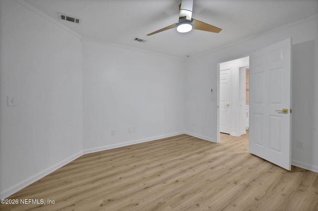 2900 SANS PAREIL Street, Jacksonville, FL 32246