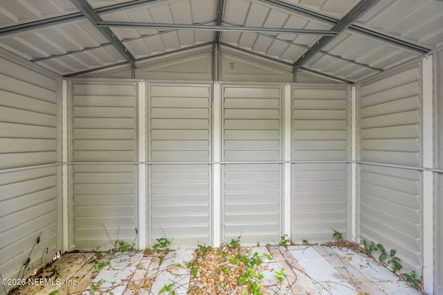2900 SANS PAREIL Street, Jacksonville, FL 32246
