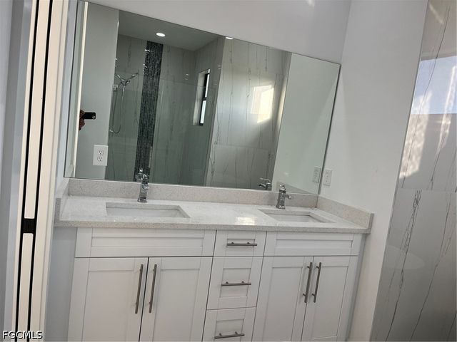 3816 NW 43rd AVE, Cape Coral, FL 33993