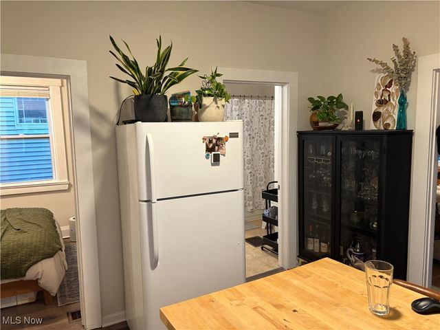 2312 W 10th Street, Cleveland, OH 44113