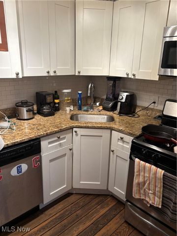 2312 W 10th Street, Cleveland, OH 44113