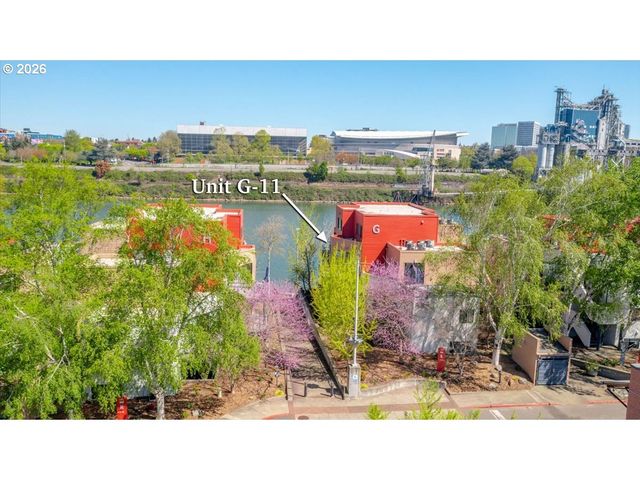 820 Nw NAITO Pkwy G11, Portland, OR 97035