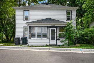 1009 S 4th Street, Stoughton, WI 53589