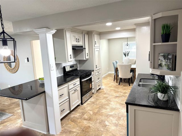 12442 Ashcroft Drive, Houston, TX 77035