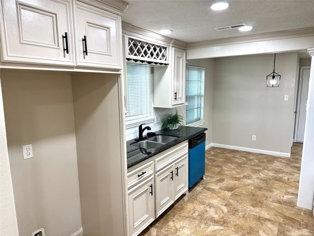 12442 Ashcroft Drive, Houston, TX 77035