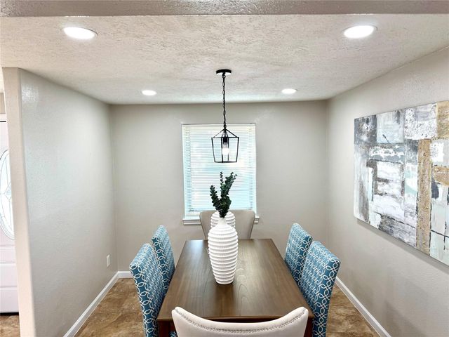 12442 Ashcroft Drive, Houston, TX 77035