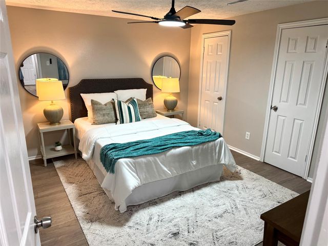 12442 Ashcroft Drive, Houston, TX 77035
