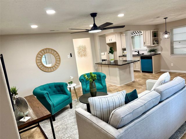 12442 Ashcroft Drive, Houston, TX 77035