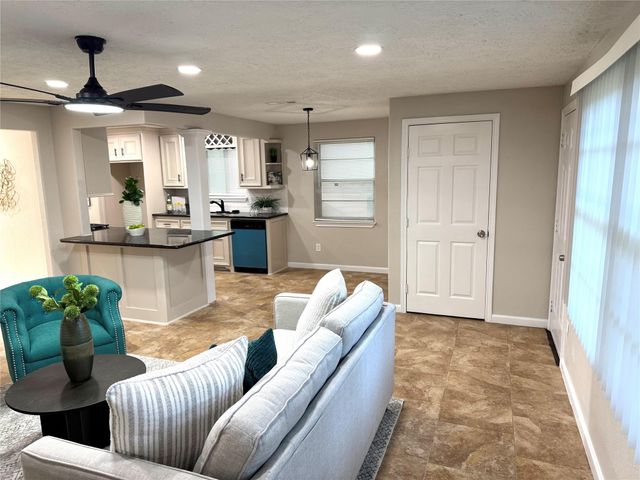 12442 Ashcroft Drive, Houston, TX 77035