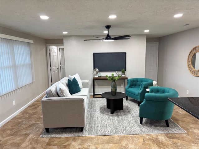 12442 Ashcroft Drive, Houston, TX 77035