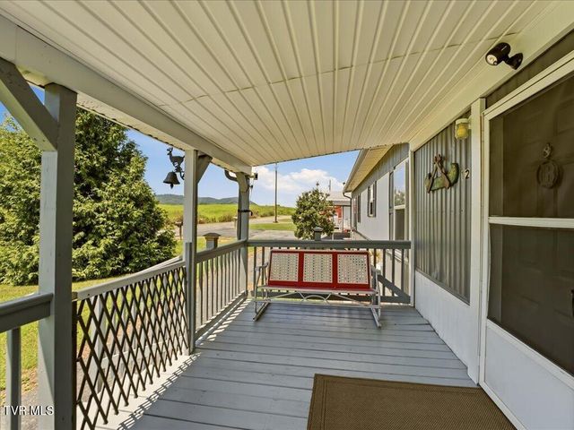 125 Substation Road, Mooresburg, TN 37811
