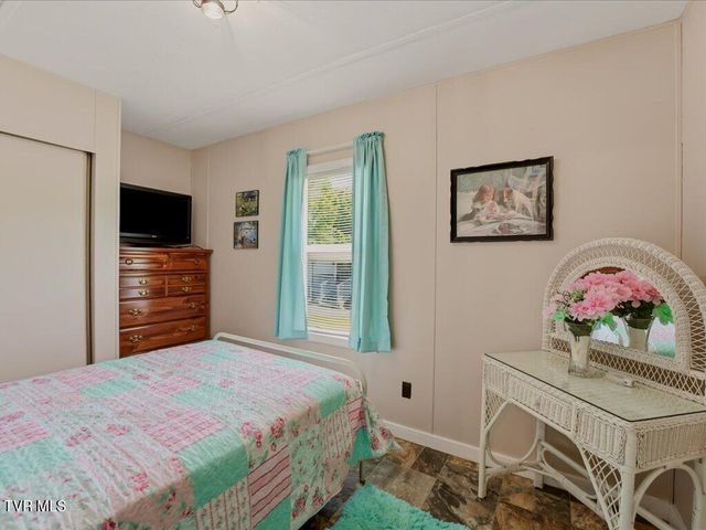 125 Substation Road, Mooresburg, TN 37811