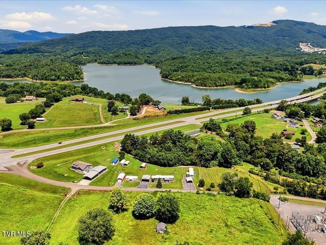 125 Substation Road, Mooresburg, TN 37811