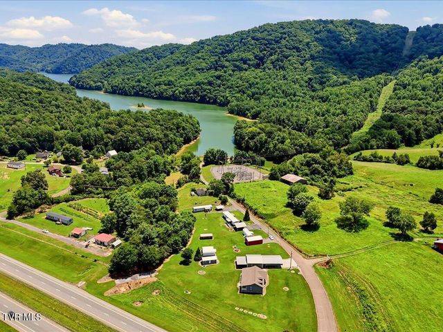 125 Substation Road, Mooresburg, TN 37811