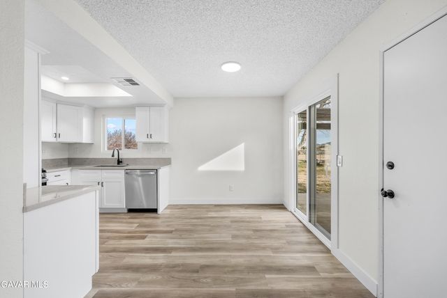 16105 Newmont Avenue, Lancaster, CA 93535