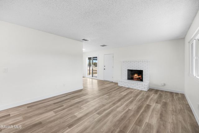 16105 Newmont Avenue, Lancaster, CA 93535