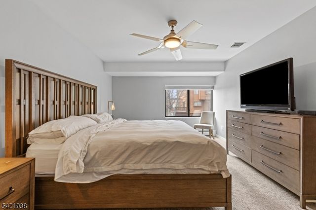 25 Flintlock Ter, Rockaway Twp., NJ 07866