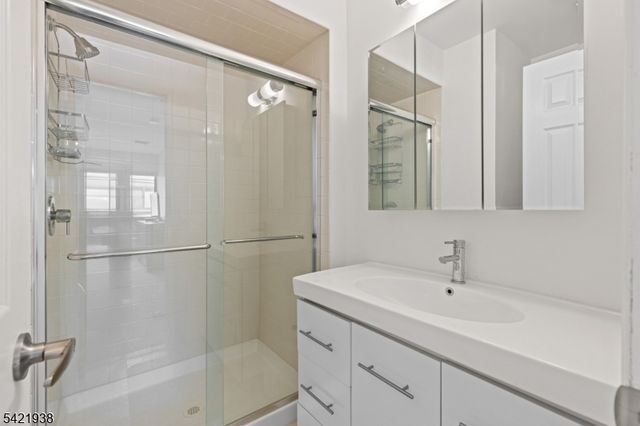 25 Flintlock Ter, Rockaway Twp., NJ 07866