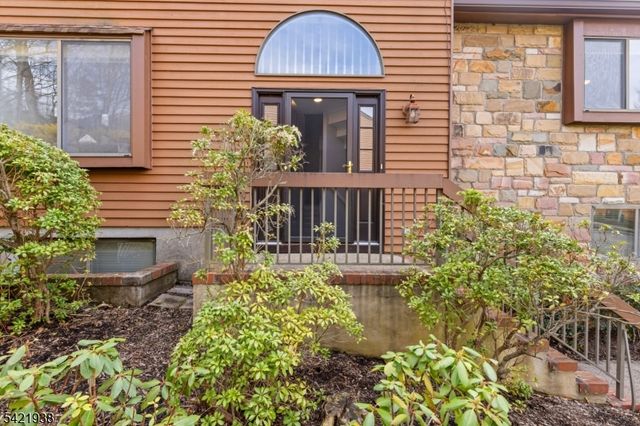 25 Flintlock Ter, Rockaway Twp., NJ 07866