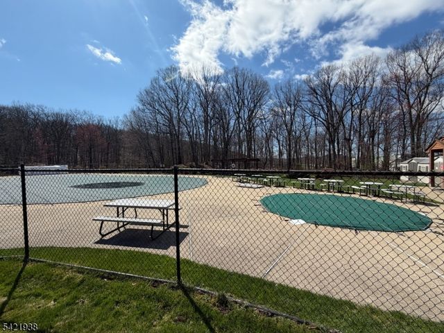 25 Flintlock Ter, Rockaway Twp., NJ 07866