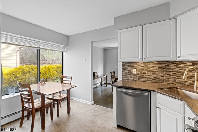 25 Flintlock Ter, Rockaway Twp., NJ 07866