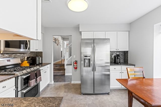 25 Flintlock Ter, Rockaway Twp., NJ 07866