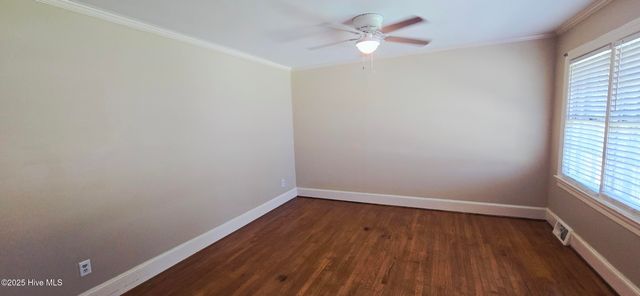 107 Azalea Drive, Greenville, NC 27858